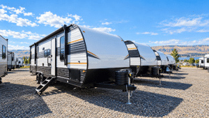 How to Choose the Right RV Dealership in the Tri-Cities